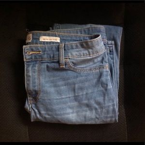 Hollister Low-Rise Jean Leggings